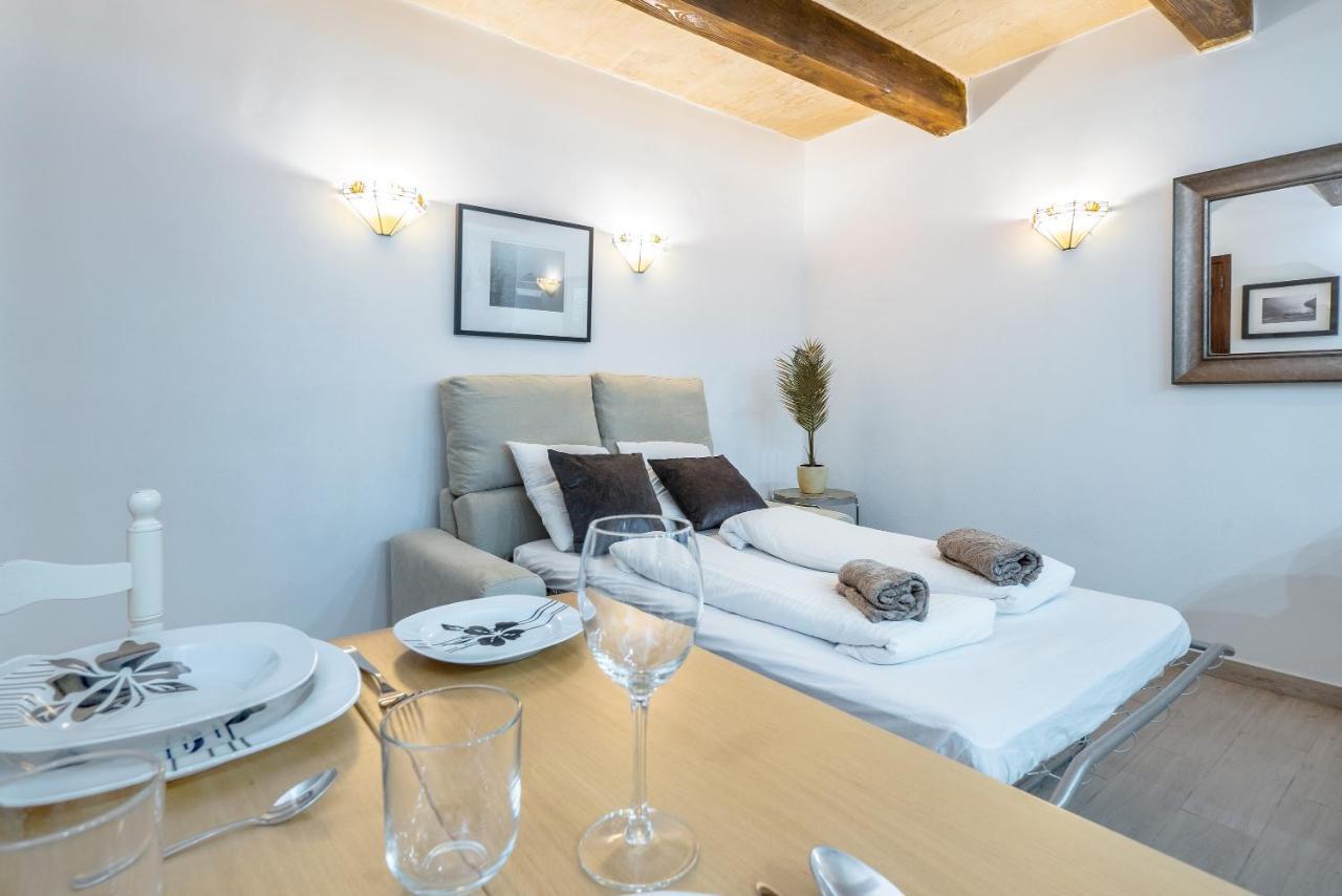 Valletta Main Street Apartment DELUXE Buitenkant foto